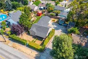 9802 35th Ave SW, Seattle, WA 98126 - Photo 9