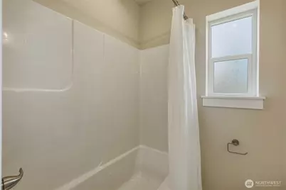 1711 12th Street #B, Everett, WA 98201 - Photo 19