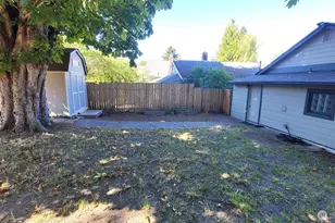 5621 Brooklyn Ave NE, Seattle, WA 98105 - Photo 21