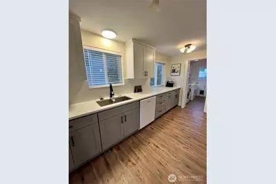 1821 N Bennett Street, Tacoma, WA 98406 - Photo 9