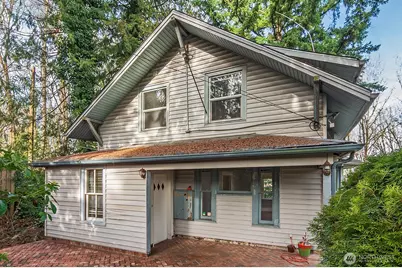 4729 Mount View Drive S, Seattle, WA 98108 - Photo 1