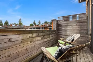 363 Ambrose Ln NW, Bainbridge Island, WA 98110 - Photo 11
