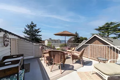 2443 55th Avenue SW #2A, Seattle, WA 98116 - Photo 13