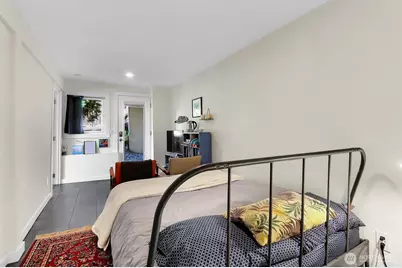 5625 SW Teig Place, Seattle, WA 98116 - Photo 19