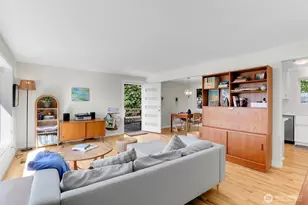 5625 SW Teig Pl, Seattle, WA 98116 - Photo 5