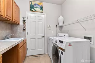 11215 29th St SE, Lake Stevens, WA 98258 - Photo 15