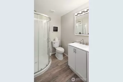 1067 Anacortes Avenue NE, Renton, WA 98059 - Photo 15