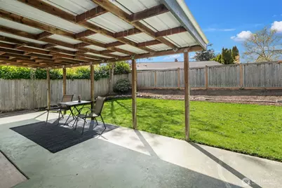 1067 Anacortes Avenue NE, Renton, WA 98059 - Photo 23