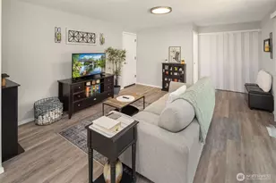1067 Anacortes Ave NE, Renton, WA 98059 - Photo 11