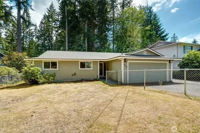 120 155th Street SE, Lynnwood, WA 98087 - Photo 1