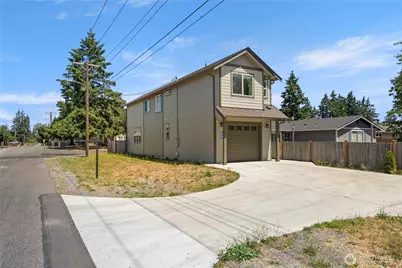 13439 8th Avenue Ct S, Tacoma, WA 98444 - Photo 3