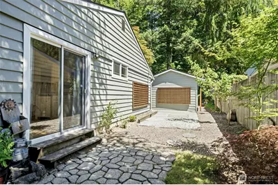 18350 Evanston Avenue N, Shoreline, WA 98133 - Photo 25
