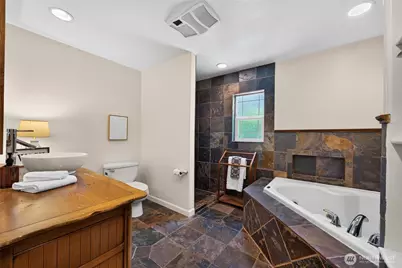 18350 Evanston Avenue N, Shoreline, WA 98133 - Photo 15