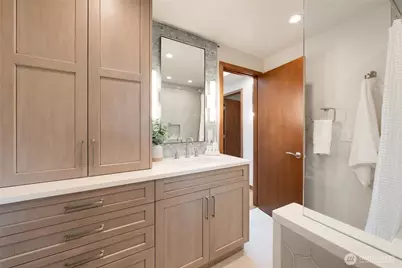 5100 NE 55th Street, Seattle, WA 98105 - Photo 25