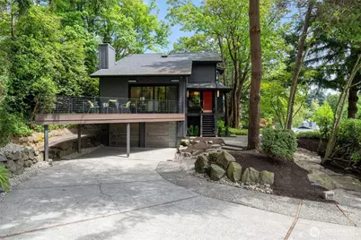 5100 NE 55th Street, Seattle, WA 98105 - Photo 1