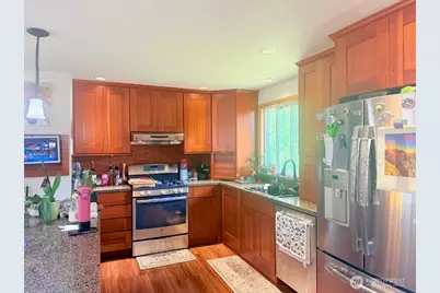 5004 99th Street SW, Mukilteo, WA 98275 - Photo 3
