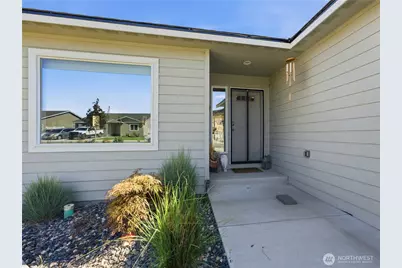 159 George Loop, Rock Island, WA 98850 - Photo 3