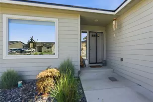 159 George Loop, Rock Island, WA 98850 - Photo 3