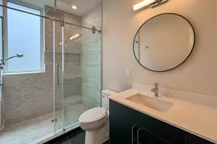 6905 42nd Ave S, Seattle, WA 98118 - Photo 9