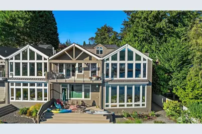 267 Shannon Drive SE, Bainbridge Island, WA 98110 - Photo 3