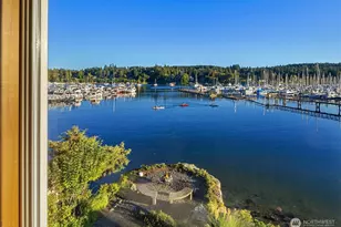 267 Shannon Dr SE, Bainbridge Island, WA 98110 - Photo 9