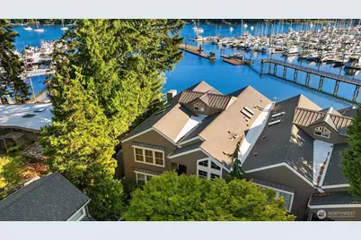 267 Shannon Drive SE, Bainbridge Island, WA 98110 - Photo 35