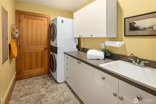 267 Shannon Dr SE, Bainbridge Island, WA 98110 - Photo 27