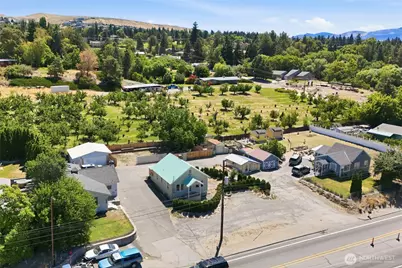 1921 Sunset Highway, East Wenatchee, WA 98802 - Photo 37