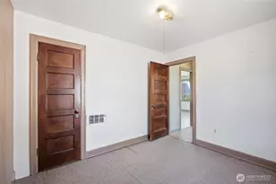 1921 Sunset Hwy, East Wenatchee, WA 98802 - Photo 15