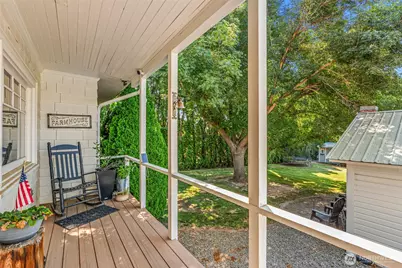 1105 Easy Street, Wenatchee, WA 98801 - Photo 7