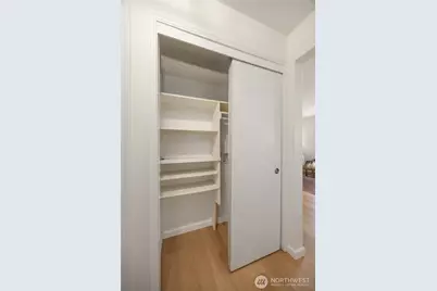4111 Whitman Avenue N #205, Seattle, WA 98103 - Photo 15