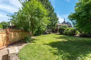 2301 Monica Dr, Mount Vernon, WA 98273 - Photo 31