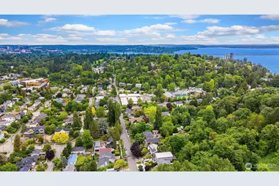 225 32nd Avenue E, Seattle, WA 98112 - Photo 35