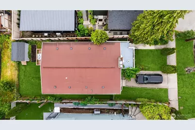 225 32nd Avenue E, Seattle, WA 98112 - Photo 31