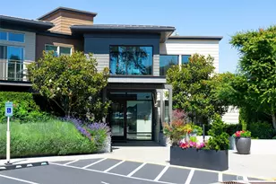50 Pine St, Edmonds, WA 98020 - Photo 3