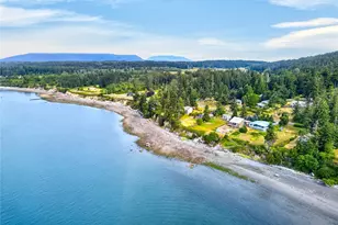 7404 Guemes Pl, Anacortes, WA 98221 - Photo 3