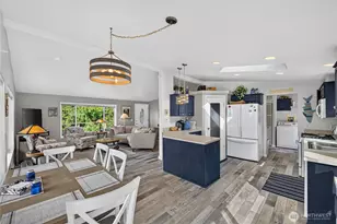 7404 Guemes Pl, Anacortes, WA 98221 - Photo 11