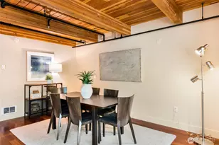 530 Broadway E, Seattle, WA 98012 - Photo 13