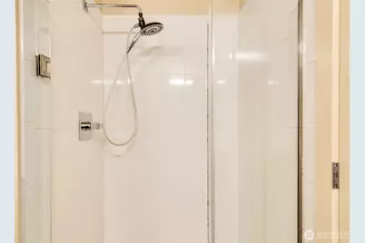 530 Broadway E #130, Seattle, WA 98012 - Photo 27