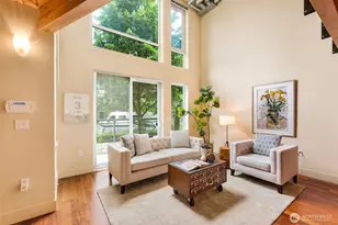 530 Broadway E, Seattle, WA 98012 - Photo 5