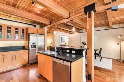 530 Broadway E #130, Seattle, WA 98012 - Photo 11