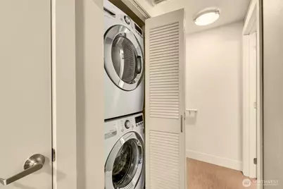 530 Broadway E #130, Seattle, WA 98012 - Photo 21