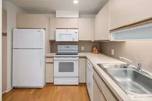 98 Union St, Seattle, WA 98101 - Photo 9