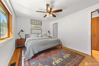 325 NE 4th Street, North Bend, WA 98045 - Photo 23