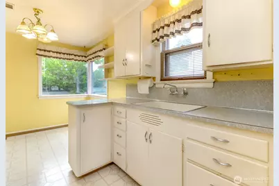 4513 N 25th Street, Tacoma, WA 98406 - Photo 7