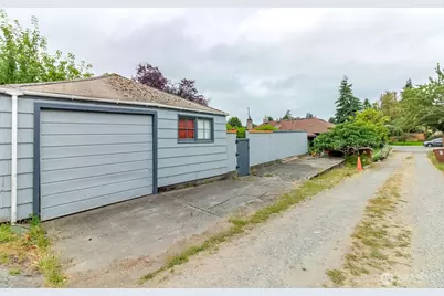 4513 N 25th Street, Tacoma, WA 98406 - Photo 13