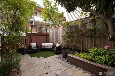3648 Whitman Avenue N #C101, Seattle, WA 98103 - Photo 21