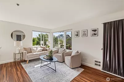 3648 Whitman Avenue N #C101, Seattle, WA 98103 - Photo 7