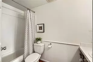 3648 Whitman Ave N, Seattle, WA 98103 - Photo 19