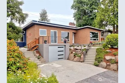 7809 S Sunnyrest Road, Seattle, WA 98178 - Photo 1